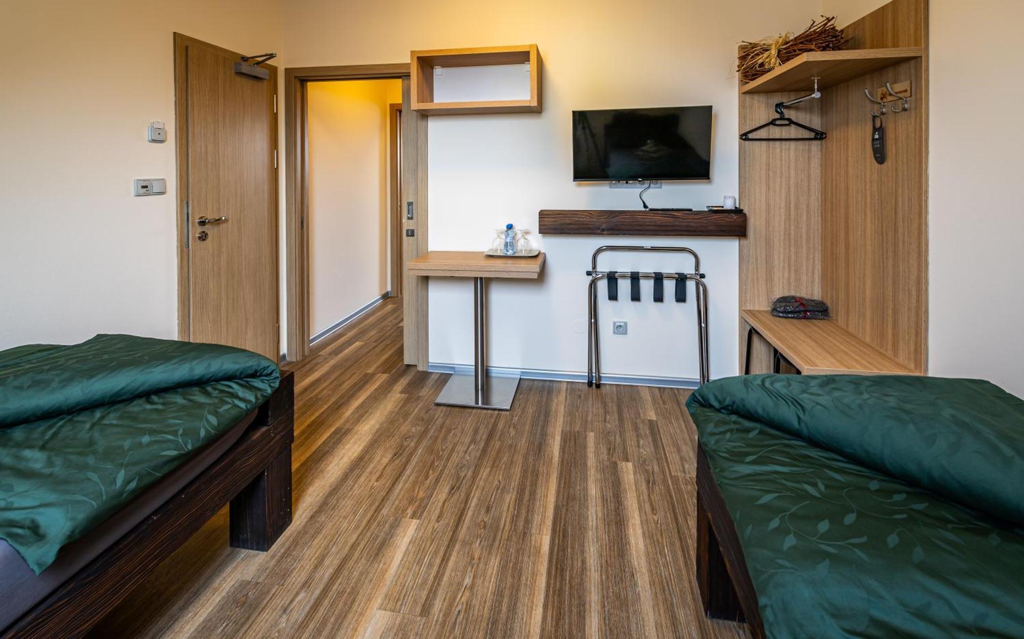 Penzion Vino Hruska Veselí nad Moravou Extérieur photo