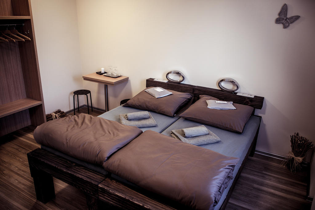 Penzion Vino Hruska Veselí nad Moravou Chambre photo